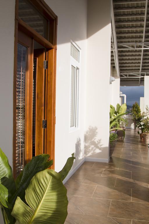 Anada Hotel Suites Νταλάτ Εξωτερικό φωτογραφία